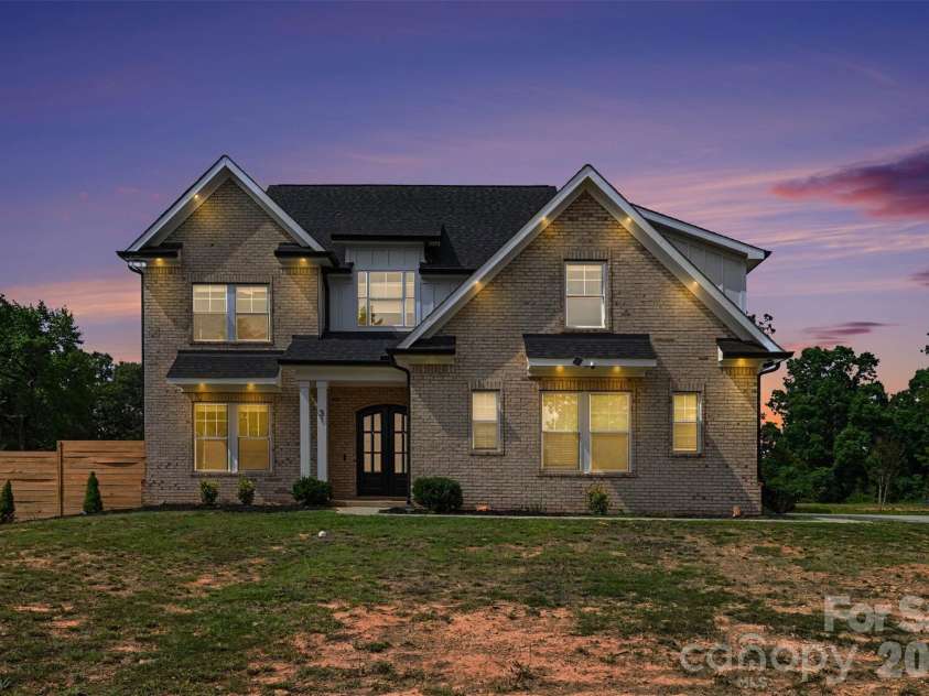 31 Ridgecrest Avenue, Peachland, NC 28133.  MLS# CAR4385368, YatesRealty ID 26581. 