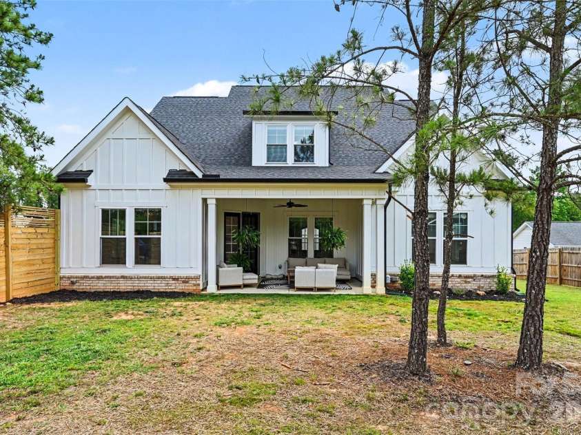 31 Ridgecrest Avenue, Peachland, NC 28133.  MLS# CAR4385368, YatesRealty ID 26581. 