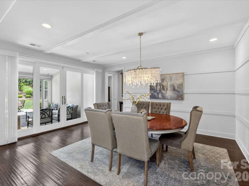 5139 Providence Retreat Lane, Charlotte, NC 28270.  MLS# CAR4386525, YatesRealty ID 26582. 