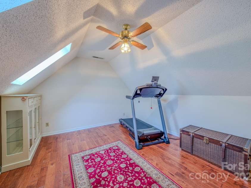 74 Challedon Drive, Candler, NC 28715.  MLS# CAR4276215, YatesRealty ID 26584. 