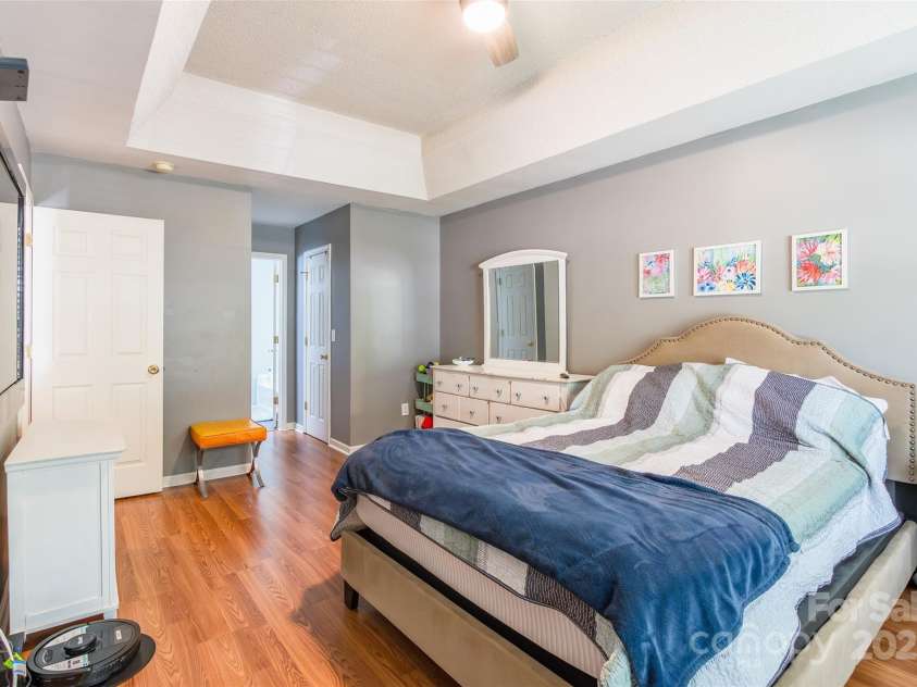 1274 Winding Path Road, Clover, SC 29710.  MLS# CAR4276409, YatesRealty ID 26585. 