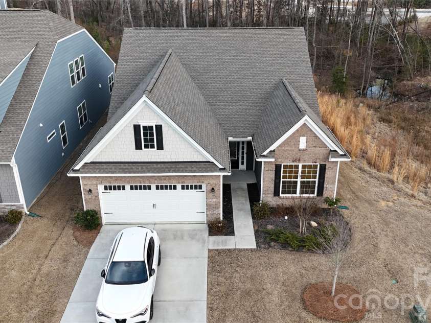 3130 Windhaven Lane, Tega Cay, SC 29708.  MLS# CAR4314342, YatesRealty ID 26585. 