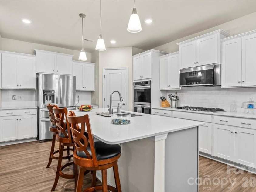 3130 Windhaven Lane, Tega Cay, SC 29708.  MLS# CAR4314342, YatesRealty ID 26585. 