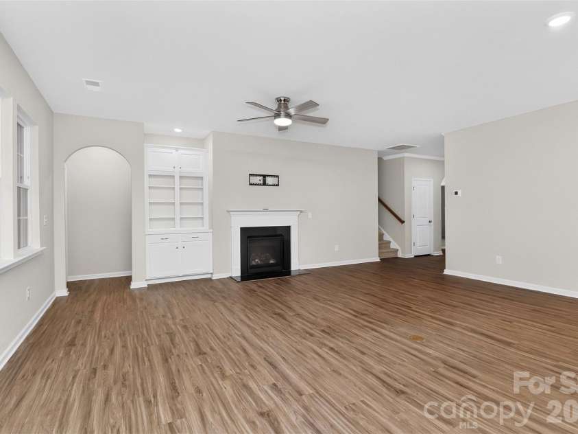 3130 Windhaven Lane, Tega Cay, SC 29708.  MLS# CAR4403267, YatesRealty ID 26585. 