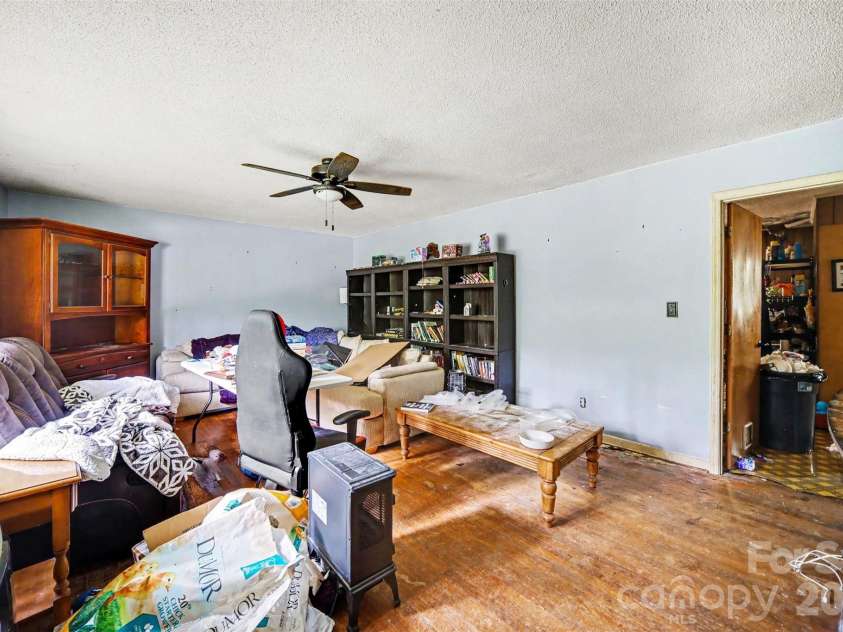 1770 Bechtler Road, Edgemoor, SC 29712.  MLS# CAR4385916, YatesRealty ID 26586. 