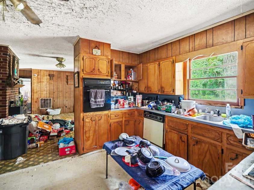 1770 Bechtler Road, Edgemoor, SC 29712.  MLS# CAR4385916, YatesRealty ID 26586. 