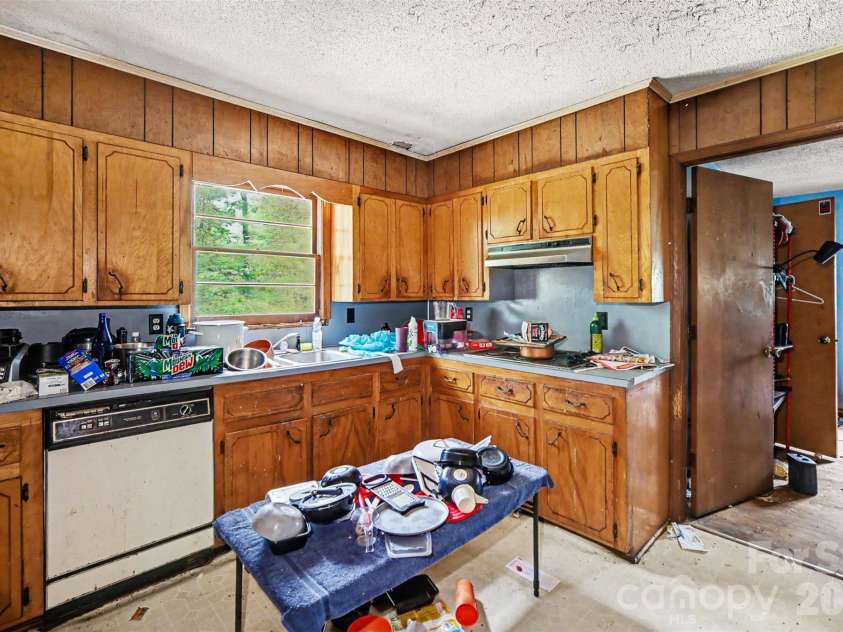 1770 Bechtler Road, Edgemoor, SC 29712.  MLS# CAR4385916, YatesRealty ID 26586. 