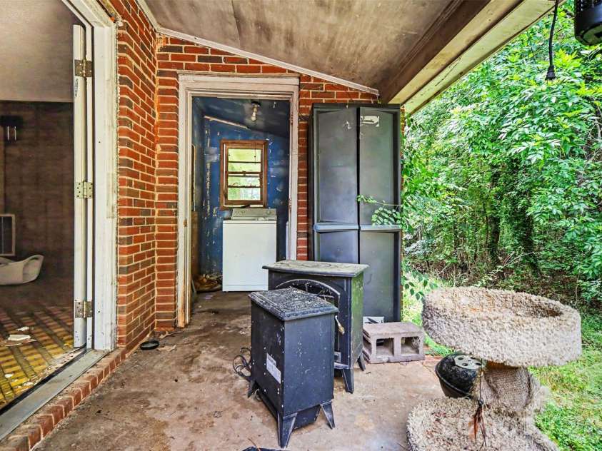 1770 Bechtler Road, Edgemoor, SC 29712.  MLS# CAR4385916, YatesRealty ID 26586. 