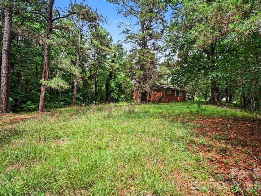 1770 Bechtler Road, Edgemoor, SC 29712.  MLS# CAR4385916, YatesRealty ID 26586. 