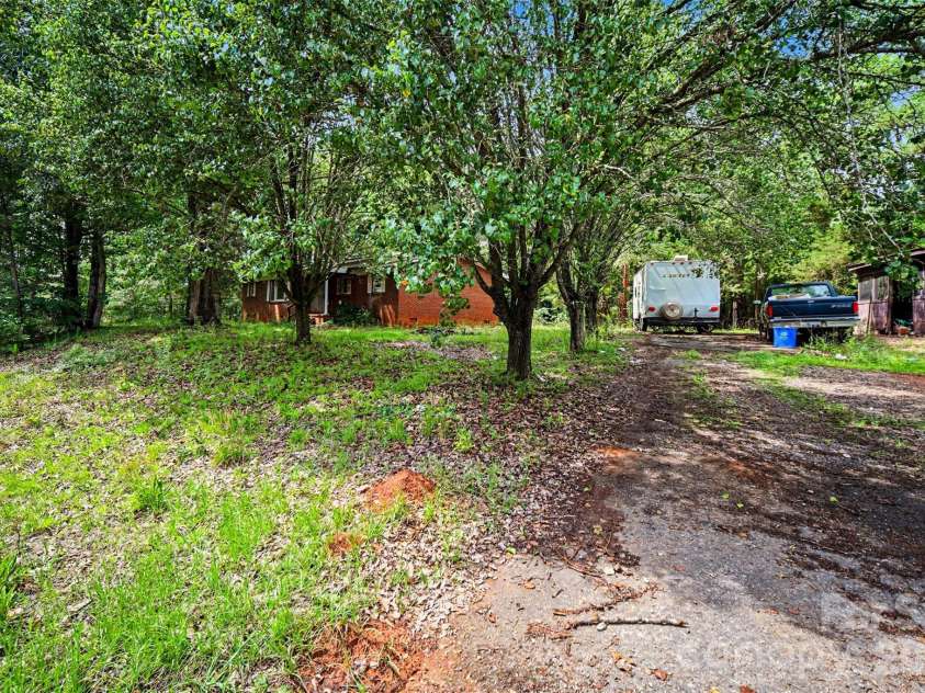 1770 Bechtler Road, Edgemoor, SC 29712.  MLS# CAR4385916, YatesRealty ID 26586. 