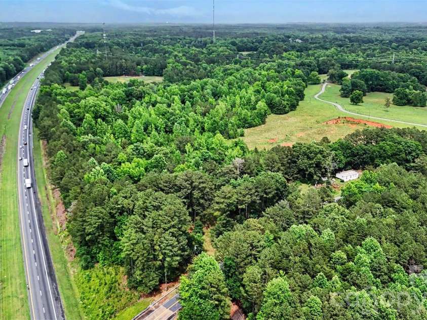 1770 Bechtler Road, Edgemoor, SC 29712.  MLS# CAR4385916, YatesRealty ID 26586. 