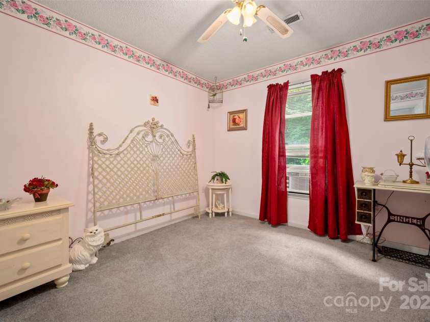 122 Overbrook Drive, Spindale, NC 28160.  MLS# CAR4269507, YatesRealty ID 26587. 