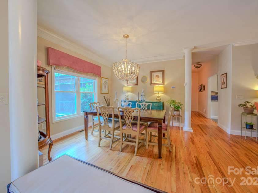 29 Lancaster Lane, Weaverville, NC 28787.  MLS# CAR4263615, YatesRealty ID 26589. View to dinning area