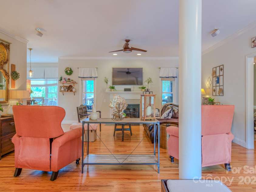 29 Lancaster Lane, Weaverville, NC 28787.  MLS# CAR4263615, YatesRealty ID 26589. View to family room