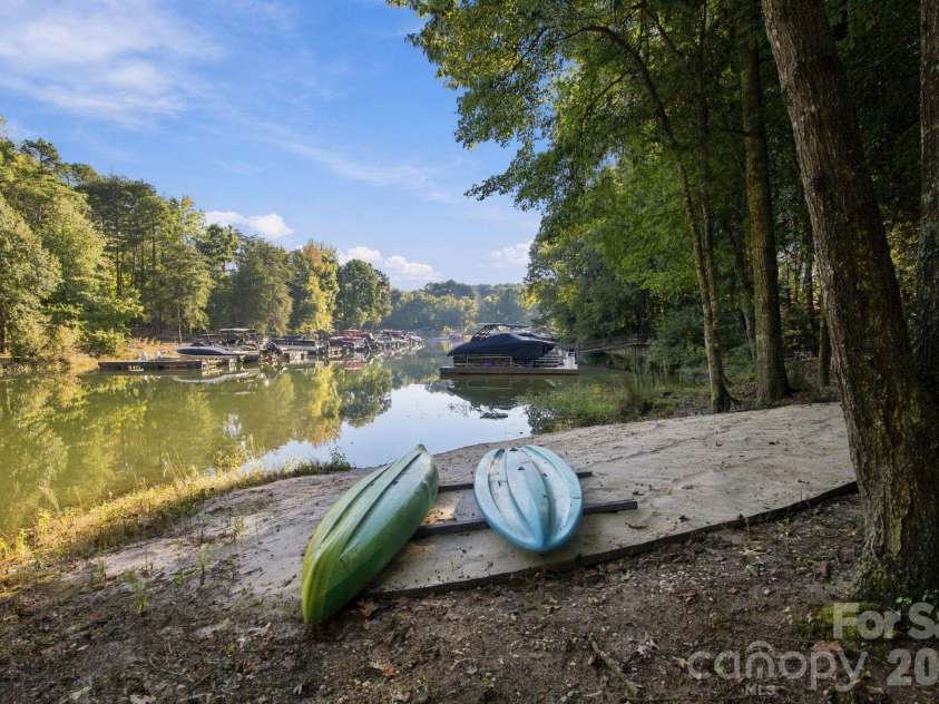 119 Whaling Lane, Mooresville, NC 28117.  MLS# CAR4430959, YatesRealty ID 2659. Beach Area