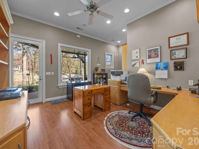 119 Whaling Lane, Mooresville, NC 28117.  MLS# CAR4430959, YatesRealty ID 2659. Office w/ 2 work areas