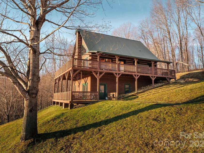 294 Paradise Valley Road, Zionville, NC 28698.  MLS# CAR4212519, YatesRealty ID 2659. Exterior view