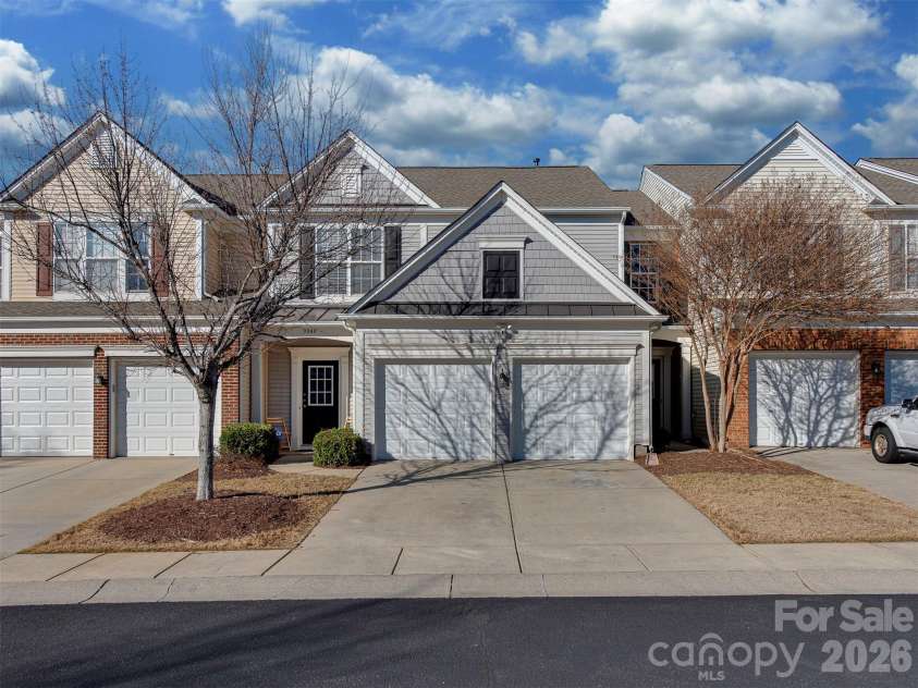 9044 Mcalwaine Preserve Avenue, Charlotte, NC 28277.  MLS# CAR4337438, YatesRealty ID 2659. 