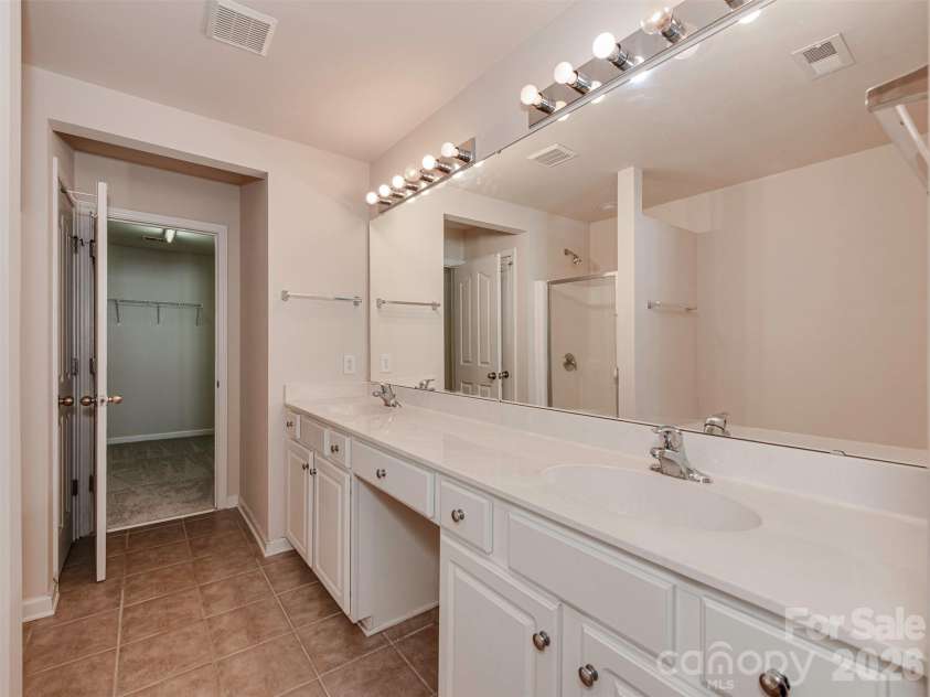 9044 Mcalwaine Preserve Avenue, Charlotte, NC 28277.  MLS# CAR4337438, YatesRealty ID 2659. 