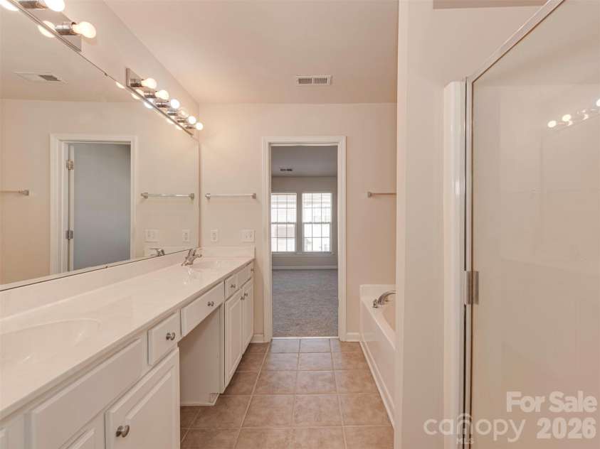 9044 Mcalwaine Preserve Avenue, Charlotte, NC 28277.  MLS# CAR4337438, YatesRealty ID 2659. 