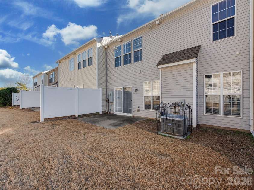 9044 Mcalwaine Preserve Avenue, Charlotte, NC 28277.  MLS# CAR4337438, YatesRealty ID 2659. 