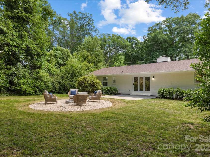 4017 Sulkirk Road, Charlotte, NC 28210.  MLS# CAR4272822, YatesRealty ID 26590. 