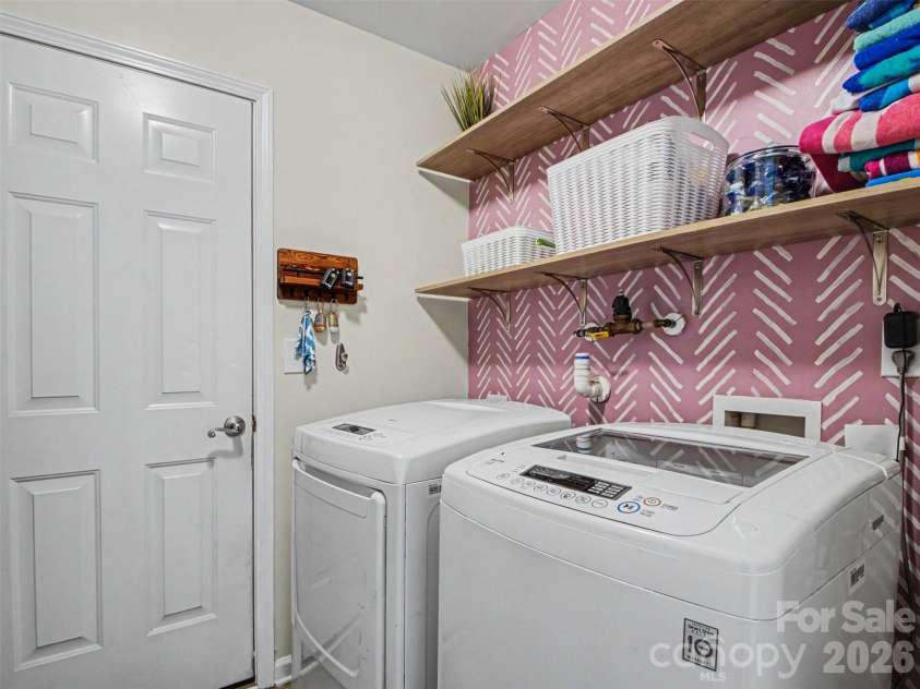 156 Barrington Drive, Mount Holly, NC 28120.  MLS# CAR4386064, YatesRealty ID 26591. Laundry Room