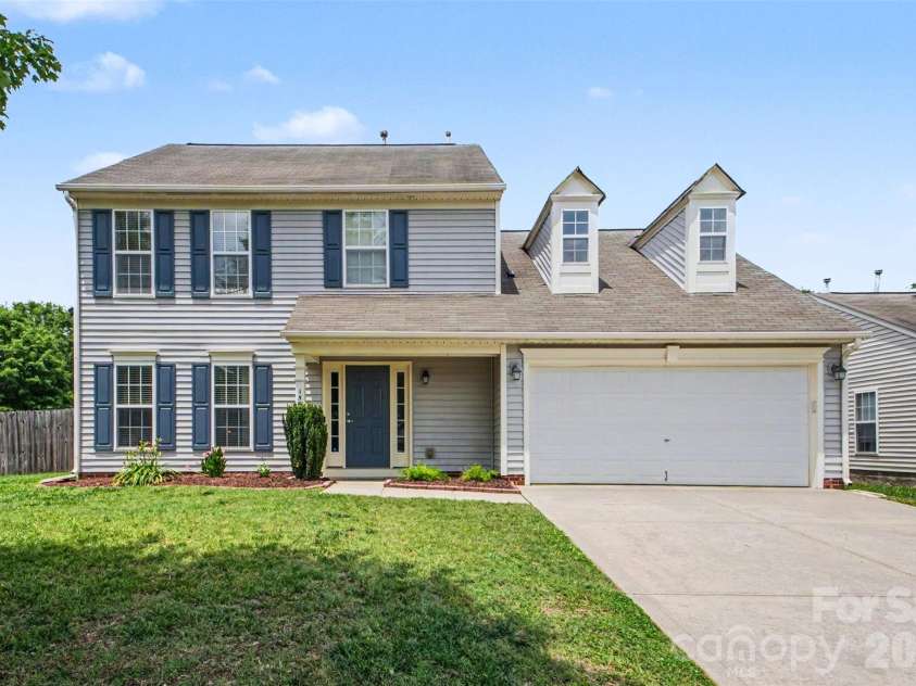 156 Barrington Drive, Mount Holly, NC 28120.  MLS# CAR4386064, YatesRealty ID 26591. Welcome Home!