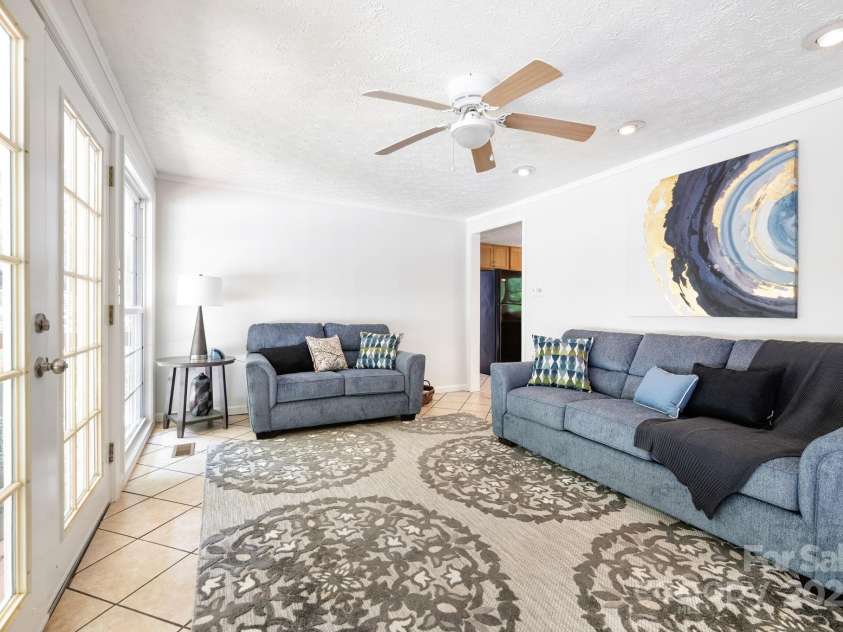 35 Pope Road, Brevard, NC 28712.  MLS# CAR4261354, YatesRealty ID 26591. 