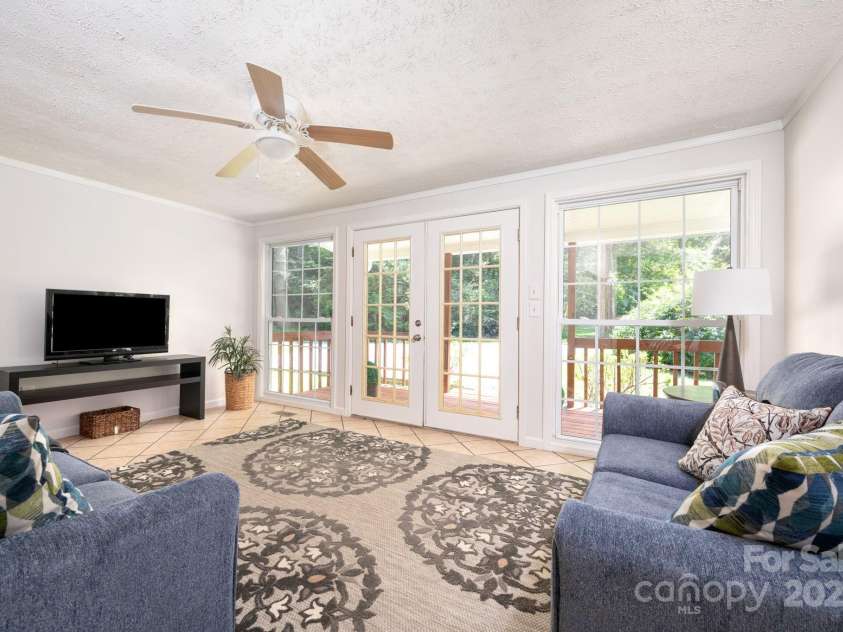 35 Pope Road, Brevard, NC 28712.  MLS# CAR4261354, YatesRealty ID 26591. Lots of Natural Light