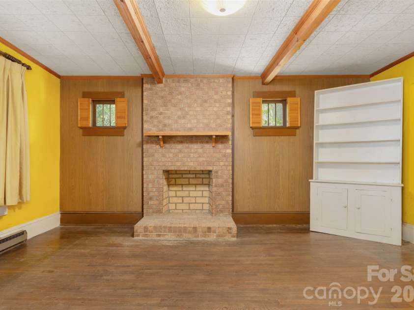 484 Yancey Road, Marion, NC 28752.  MLS# CAR4379221, YatesRealty ID 26592. 