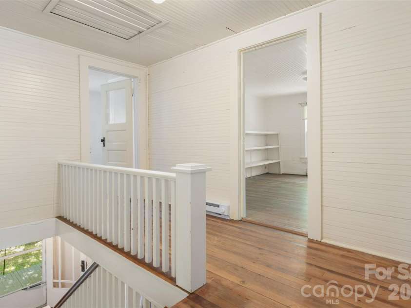484 Yancey Road, Marion, NC 28752.  MLS# CAR4379221, YatesRealty ID 26592. 