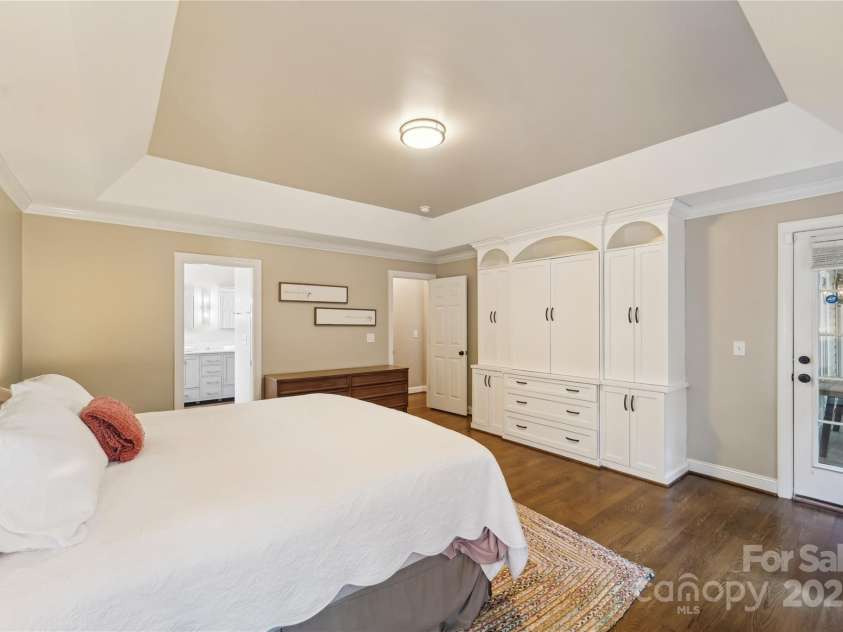 1237 Saint Johns Avenue, Matthews, NC 28104.  MLS# CAR4273618, YatesRealty ID 26593. First Floor Primary Bedroom