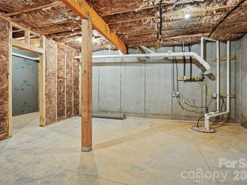 9373 Moss Plantation Avenue, Concord, NC 28027.  MLS# CAR4317135, YatesRealty ID 26594. 