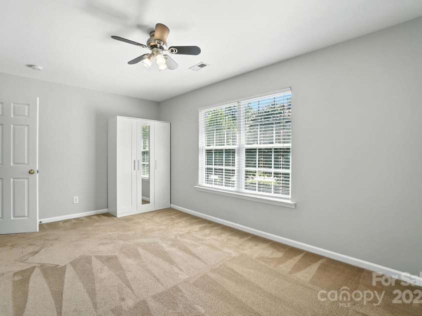 2335 Big Pine Drive, Matthews, NC 28105.  MLS# CAR4282769, YatesRealty ID 26595. 