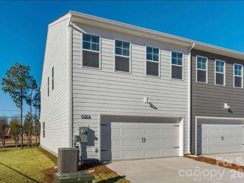 499 Shasta Street, Gastonia, NC 28052.  MLS# CAR4338233, YatesRealty ID 26596. Chatham Back View