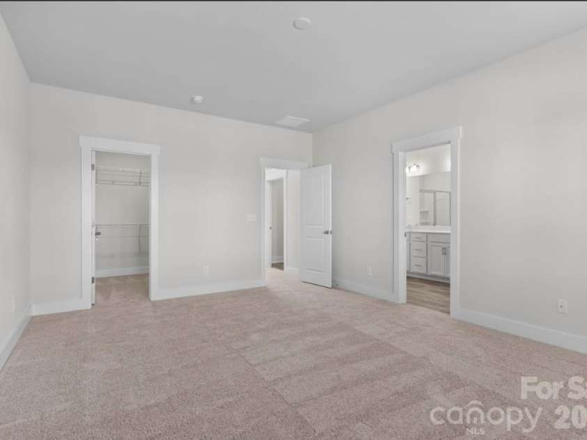 499 Shasta Street, Gastonia, NC 28052.  MLS# CAR4338233, YatesRealty ID 26596. Chatham Primary Suite
