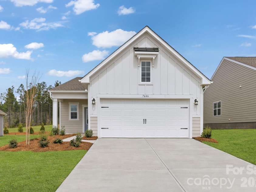 7646 Cotton Crest Lane, Lancaster, SC 29720.  MLS# CAR4356210, YatesRealty ID 26597. 