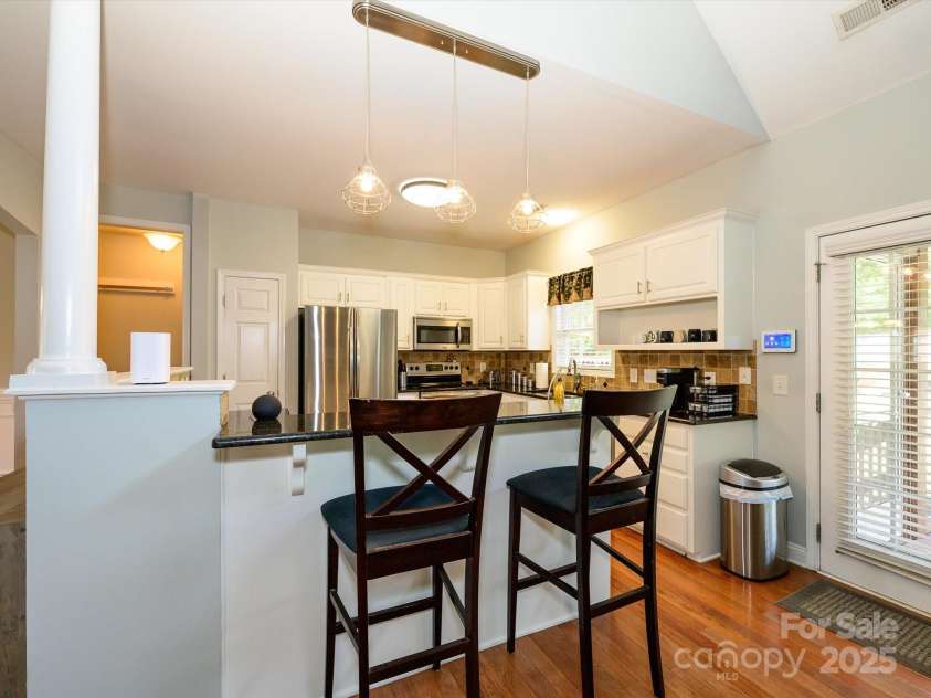 850 Meadow Drive, Oakboro, NC 28129.  MLS# CAR4274607, YatesRealty ID 26598. 