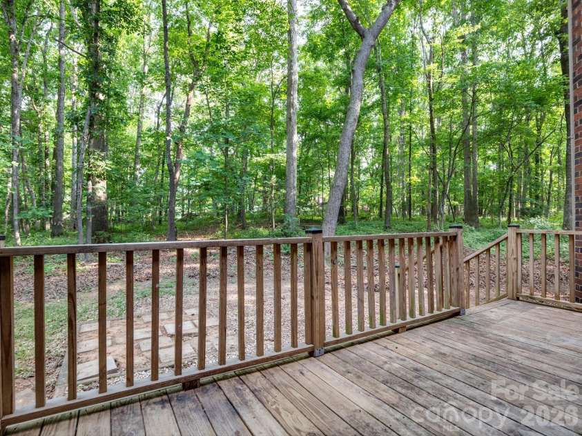 6717 Mccain Boulevard, Waxhaw, NC 28173.  MLS# CAR4372669, YatesRealty ID 26599. Back deck