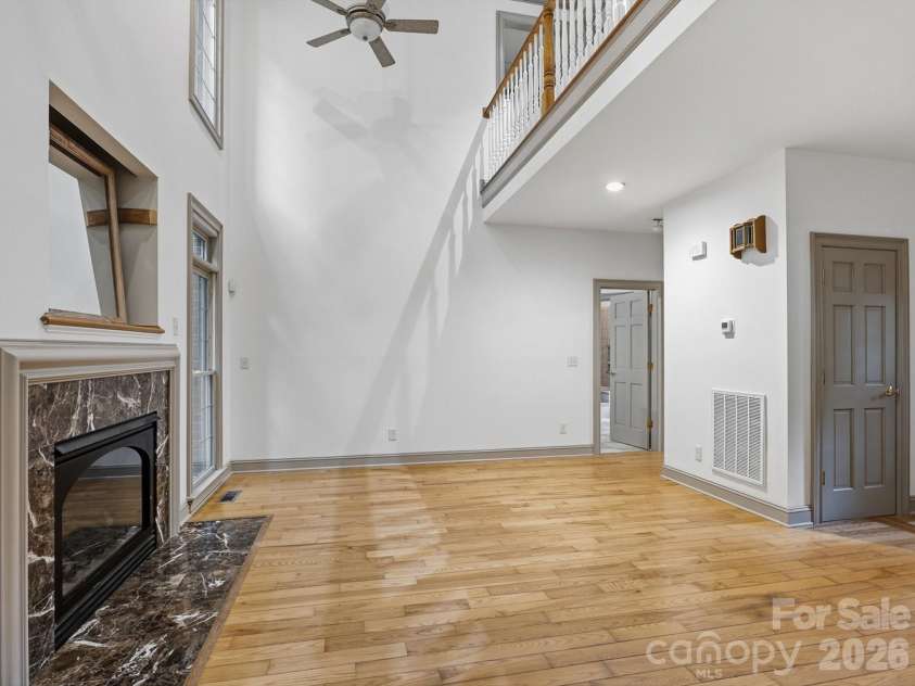 6717 Mccain Boulevard, Waxhaw, NC 28173.  MLS# CAR4372669, YatesRealty ID 26599. Living Room