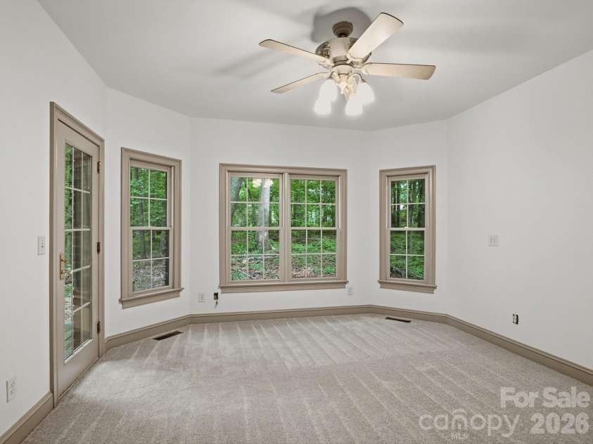 6717 Mccain Boulevard, Waxhaw, NC 28173.  MLS# CAR4372669, YatesRealty ID 26599. Primary Bedroom
