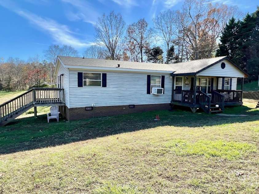 940 Devil Track Road, Taylorsville, NC 28681.  MLS# CAR4200029, YatesRealty ID 266. 