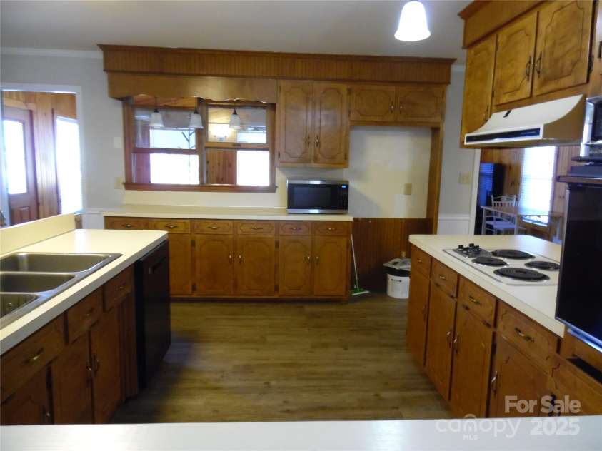 3857 Buffalo Shoals Road, Maiden, NC 28650.  MLS# CAR4330747, YatesRealty ID 2660. 