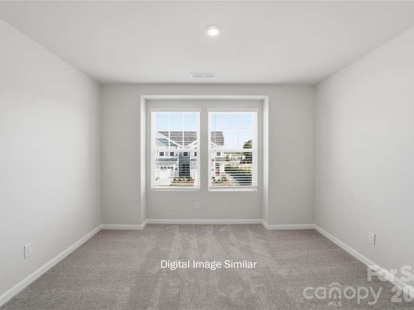 6037 Mallow Crossing Lane, Charlotte, NC 28213.  MLS# CAR4376263, YatesRealty ID 26601. 