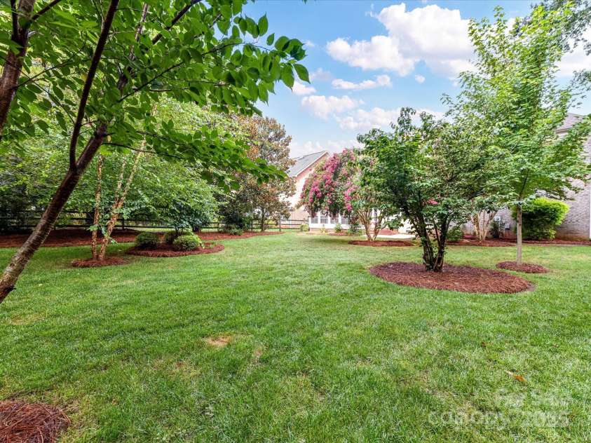 5434 Shoal Brook Court, Charlotte, NC 28277.  MLS# CAR4280902, YatesRealty ID 26602. Backyard