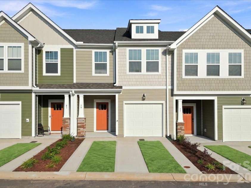 79 Moon Haven Way, Arden, NC 28704.  MLS# CAR4380937, YatesRealty ID 26602. 