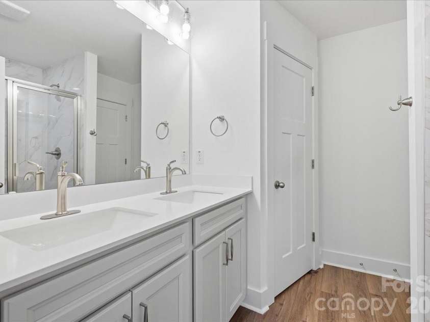 79 Moon Haven Way, Arden, NC 28704.  MLS# CAR4380937, YatesRealty ID 26602. 