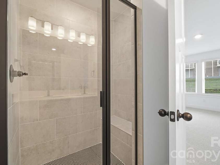 77 Moon Haven Way, Arden, NC 28704.  MLS# CAR4386593, YatesRealty ID 26604. 