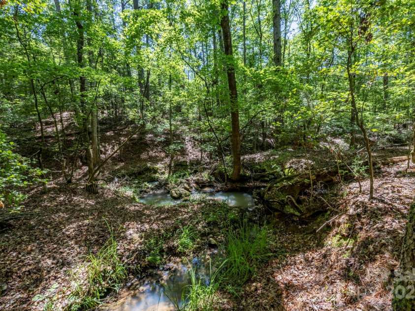 177 Harley Lane, Pomaria, SC 29126.  MLS# CAR4281545, YatesRealty ID 26605. 
